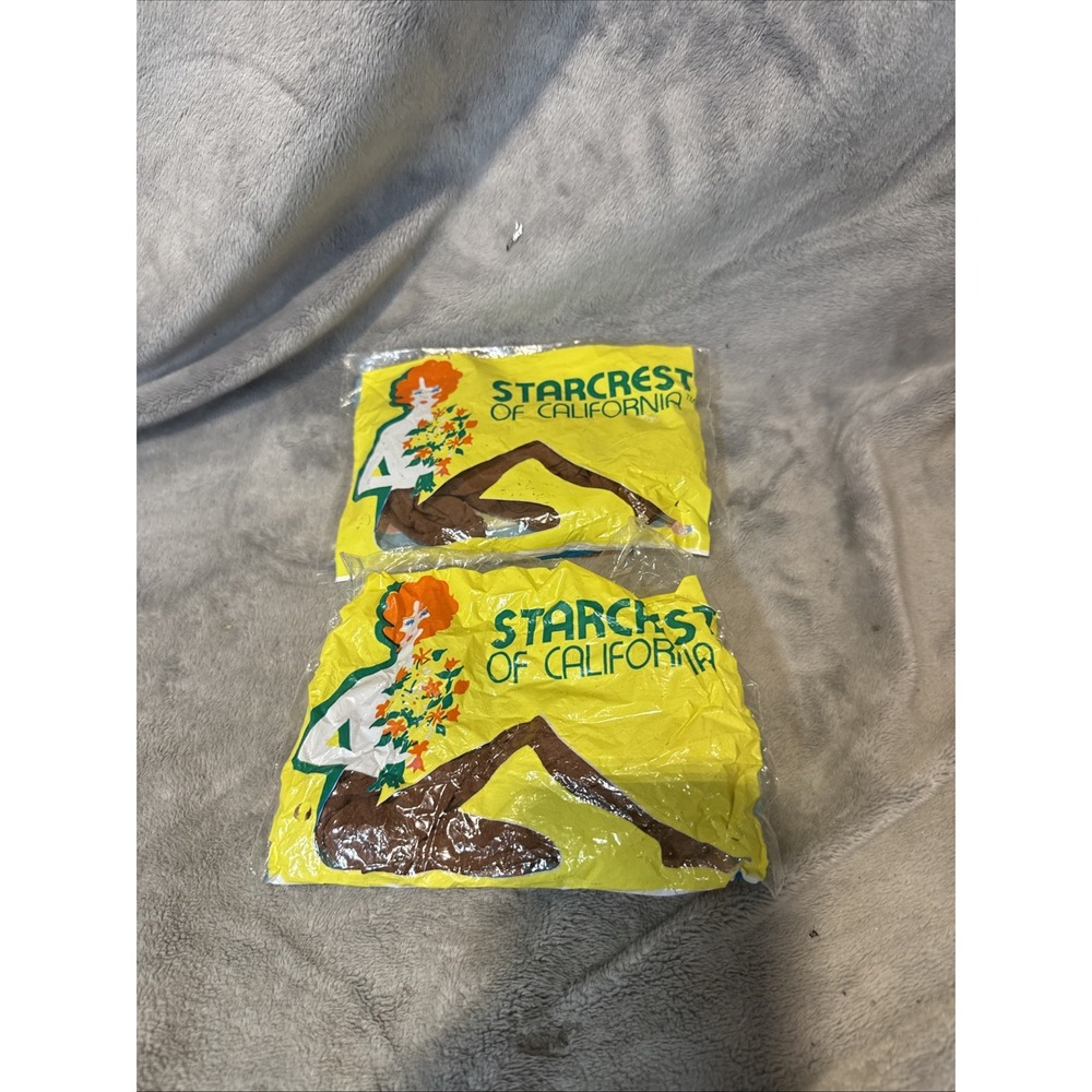 Vintage 1973 StarCrest of California Pantyhose Spice Size Medium 2 Pairs